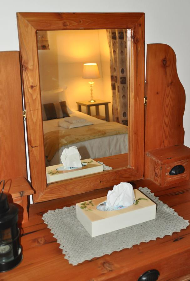 Clan Court Guesthouse Clanwilliam Bagian luar foto